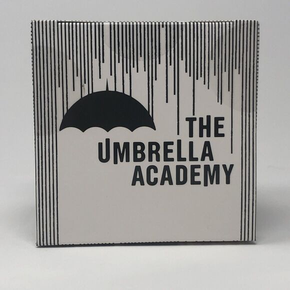 Vanya ~ The Umbrella Academy Netflix by Xtreme Play Collectible Figure (New) - Picture 6 of 7